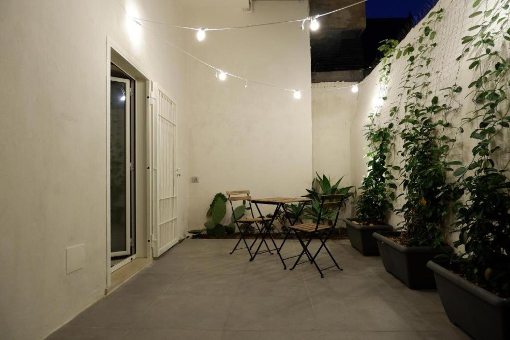 Dante'S Patio Apartment Bari Bagian luar foto